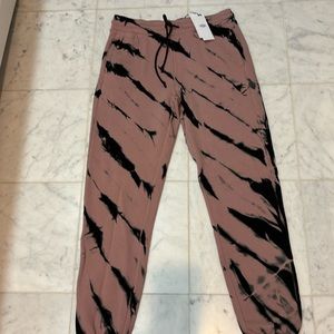 Women’s Uggs Daniella Sweatpants Tie Dye